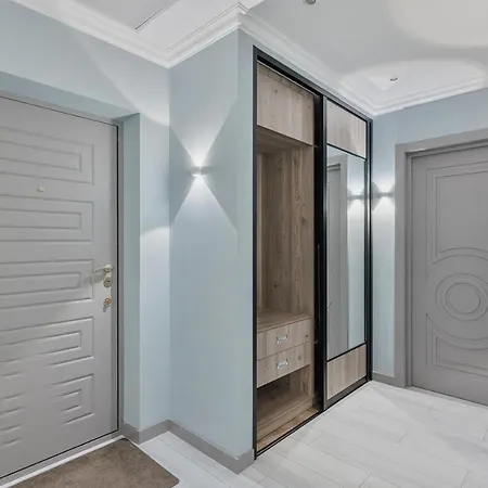 Апартаменти Vip 8 Pearl With Sea View, Two Bedroom Одеса